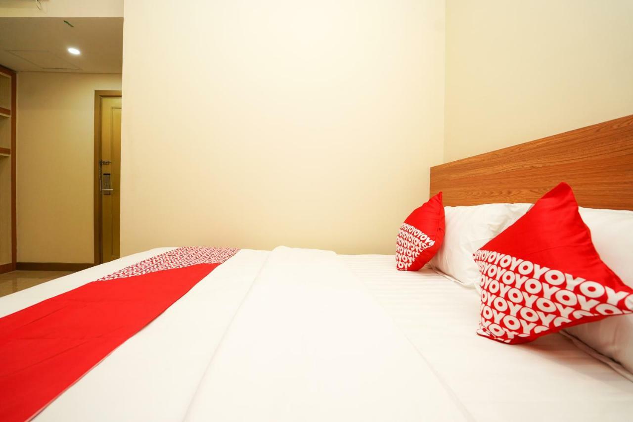 Oyo 1330 Hotel Cahaya 3 Brebek Dış mekan fotoğraf