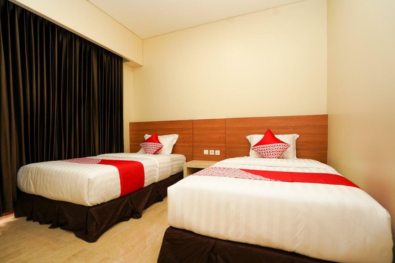 Oyo 1330 Hotel Cahaya 3 Brebek Dış mekan fotoğraf