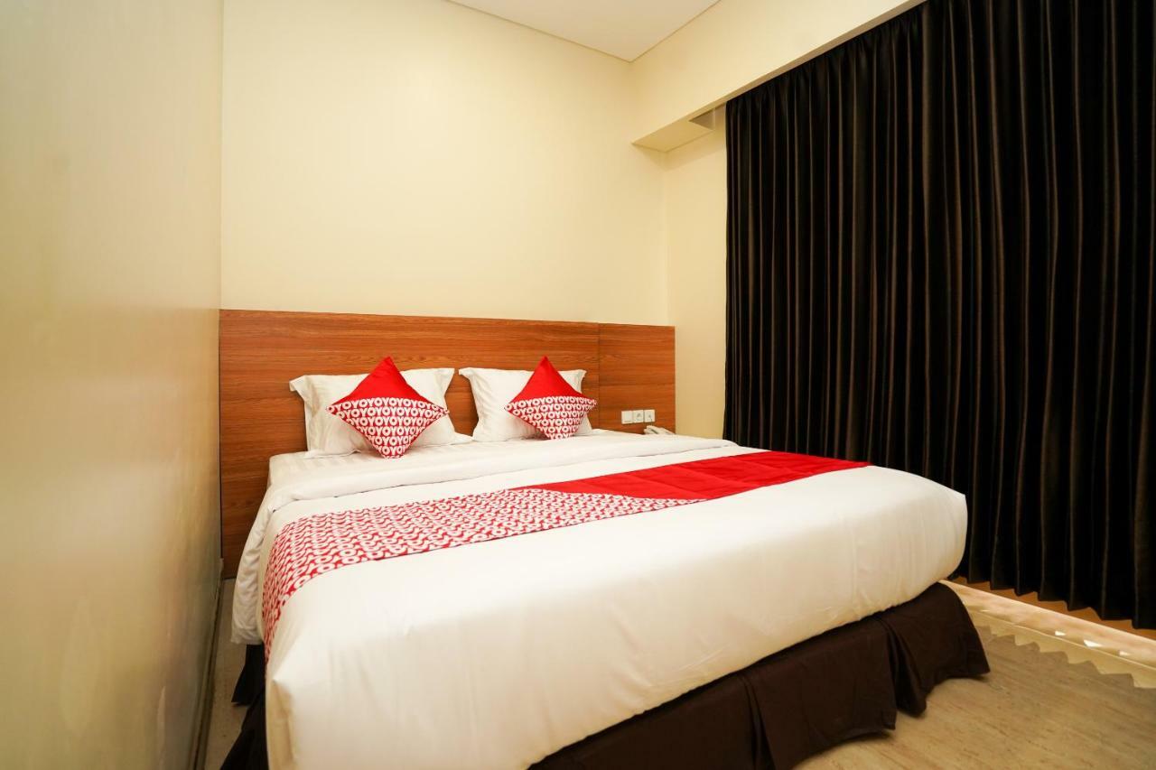 Oyo 1330 Hotel Cahaya 3 Brebek Dış mekan fotoğraf